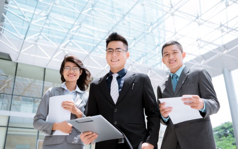 Mua chứng chỉ môi giới bất động sản - Giải pháp nhanh chóng để gia nhập ngành bất động sản sôi động